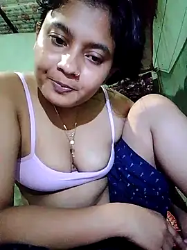 Snapshot of sexylive1100 chatting on 10-19-25, 11:29 sexylive1100 online show from 10-19-25, 11:29