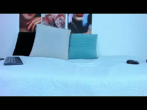 iamdoll online show from 01-09-26, 09:55