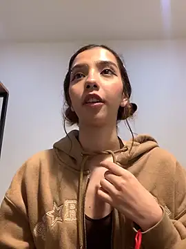 MiaaCute- online show from 03-10-26, 09:52