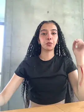 MiaaCute- online show from 11-03-25, 09:51