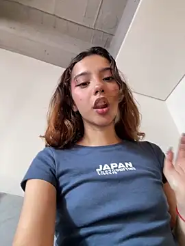 MiaaCute- online show from 05-20-26, 09:23