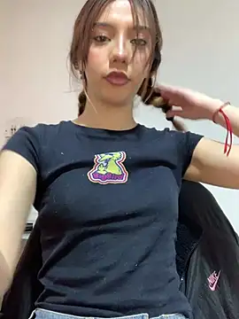 MiaaCute- online show from 04-29-26, 07:09