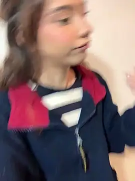 MiaaCute- online show from 04-22-26, 08:26