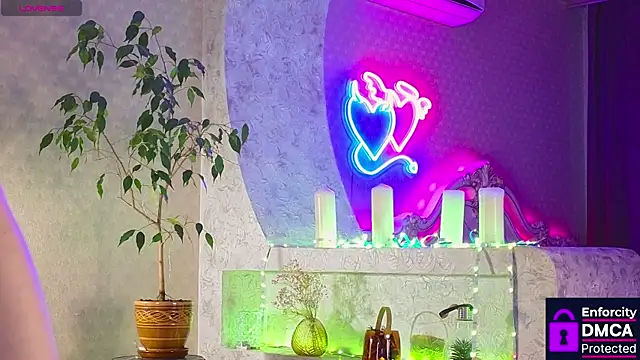 DoubleMeow online show from 01-14-26, 01:37