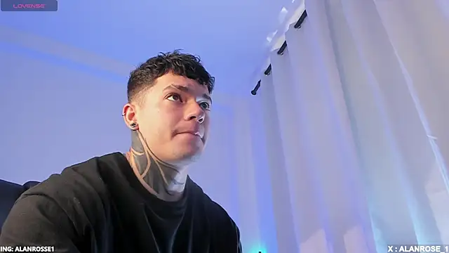 AlanRose01 online show from 11-26-25, 02:28