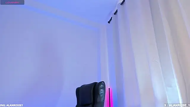 AlanRose01 online show from 11-12-25, 01:37