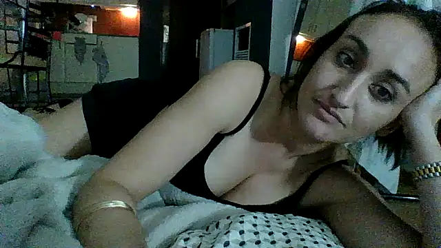 Lolaaa17740 online show from 11-21-25, 03:16