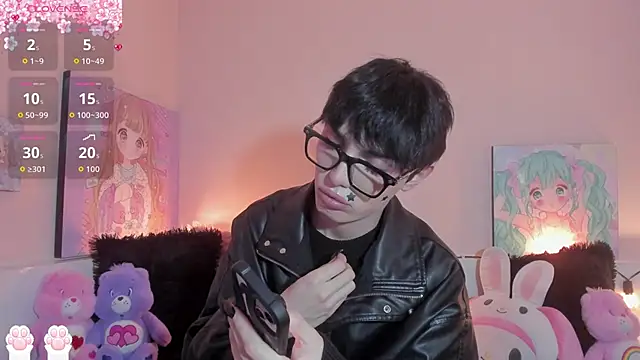 Strawberry Kitty  online show from 02-21-26, 03:41