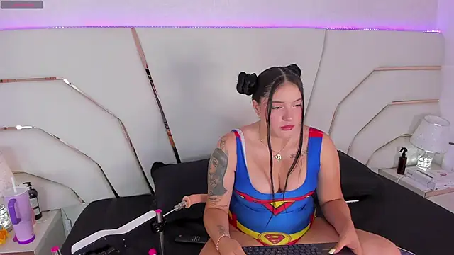 scarlet ember online show from 10-22-25, 03:50