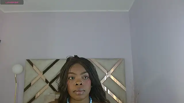 Maiacharris  online show from 07-01-26, 12:16