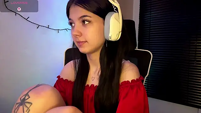 HanaMantanaDell online show from 02-25-26, 04:18