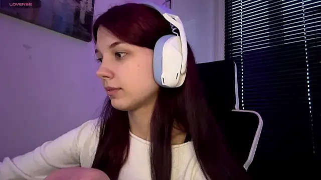 HanaMantanaDell online show from 04-10-26, 02:57