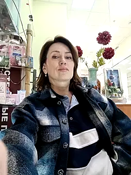 Luna 7777 online show from 03-22-26, 12:40