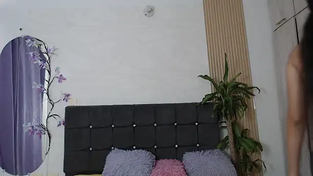 sharon ivanna12 online show from 11-05-25, 07:17