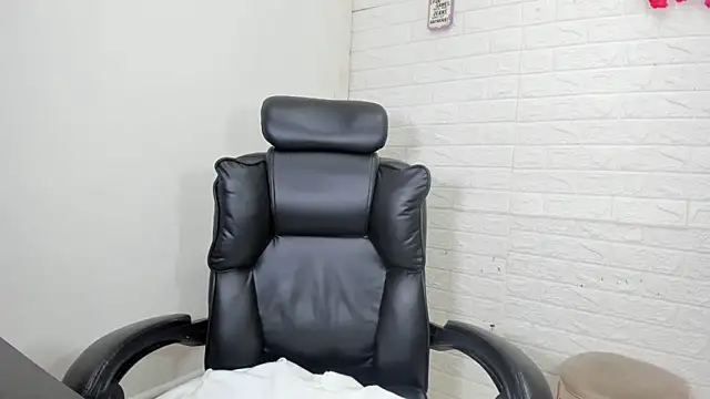 talialadyx online show from 04-08-26, 02:07