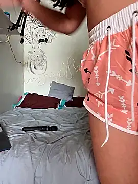 Alissun  online show from 04-01-26, 11:23