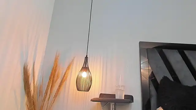 Snapshot of Amelia_Brixton chatting on 02-17-26, 05:16 Amelia Brixton online show from 02-17-26, 05:16