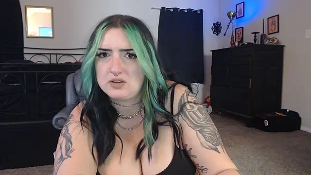 ImKatMeow online show from 02-09-26, 05:22