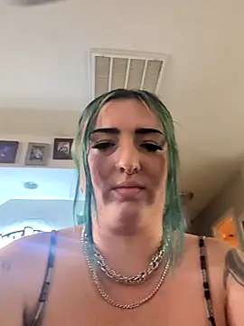 ImKatMeow online show from 04-15-26, 04:11