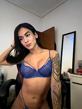 TellmeCatt online show from 10-22-25, 01:05