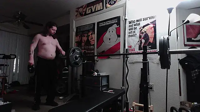 biggerisbetter12 online show from 02-25-26, 04:01