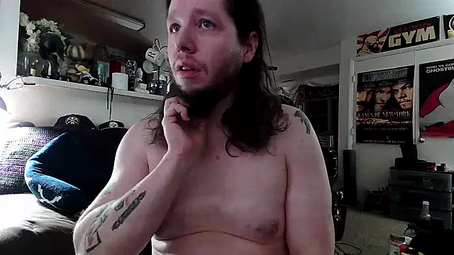 biggerisbetter12 online show from 11-26-25, 07:47