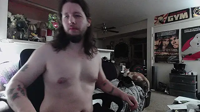 biggerisbetter12 online show from 04-12-26, 02:15