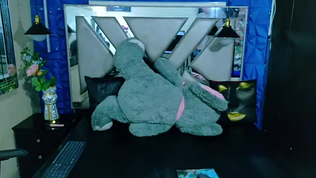 TemptationDual online show from 01-12-26, 07:53