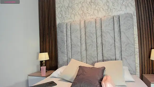 goddessfeetxx online show from 11-04-25, 08:23