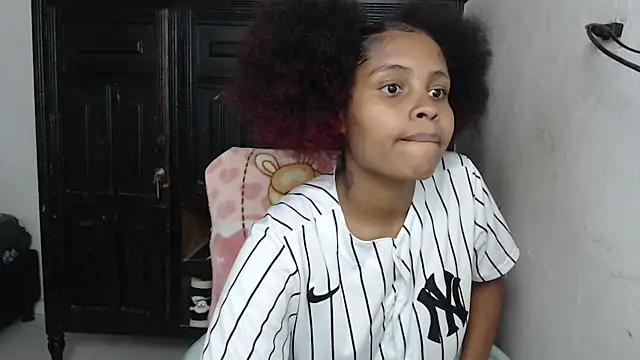 kataleya2021 online show from 10-20-25, 03:52