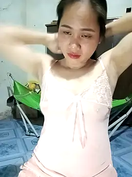 Chmdiemd online show from 10-18-25, 05:26