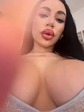 CelineDevine online show from 10-31-25, 06:15