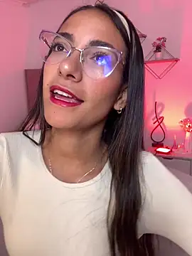 Snapshot of elegant__rouse chatting on 05-11-26, 10:51 elegant rouse online show from 05-11-26, 10:51