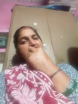 Snapshot of Pooja_shre chatting on 08-02-26, 03:10 Pooja shre online show from 08-02-26, 03:10