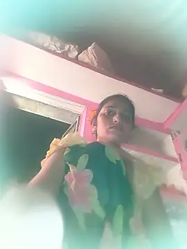 Snapshot of Pooja_shre chatting on 06-28-26, 02:29 Pooja shre online show from 06-28-26, 02:29