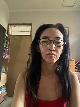 princessD077 online show from 10-27-25, 01:06