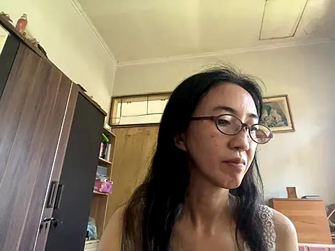 princessD077 online show from 10-18-25, 02:13