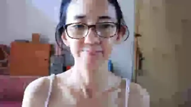 Snapshot of princessD077 chatting on 04-18-26, 03:42 princessD077 online show from 04-18-26, 03:42