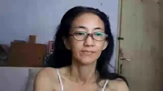 Snapshot of princessD077 chatting on 04-20-26, 04:30 princessD077 online show from 04-20-26, 04:30