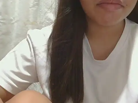Snapshot of ChubbyButty chatting on 05-10-26, 01:25 ChubbyButty online show from 05-10-26, 01:25