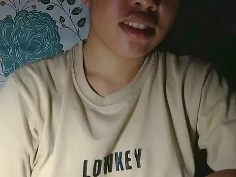 ChubbyButty online show from 12-23-25, 02:22