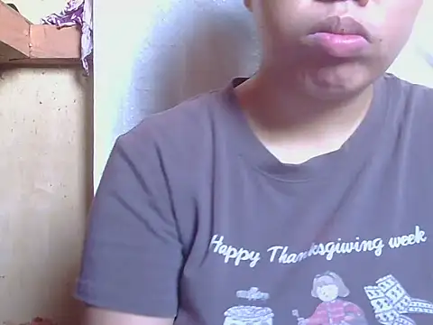 Snapshot of ChubbyButty chatting on 05-12-26, 02:08 ChubbyButty online show from 05-12-26, 02:08