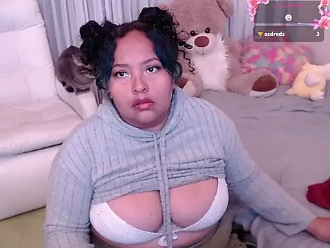 yvonne jlove online show from 11-28-25, 11:38