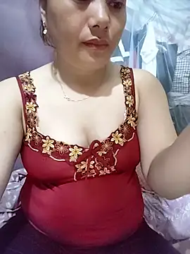 Snapshot of Sinhlinh2020 chatting on 05-24-26, 03:28 Sinhlinh2020 online show from 05-24-26, 03:28