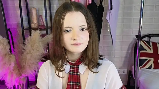 MichelleBaille online show from 10-18-25, 06:04