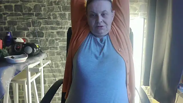 Diamond Bite online show from 11-30-25, 02:18