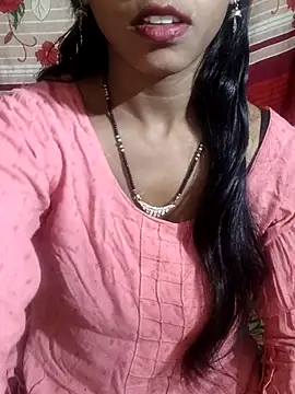 Itz Aisha   online show from 03-18-26, 06:16