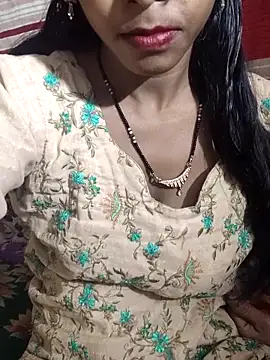 Itz Aisha   online show from 03-20-26, 05:19