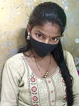 Itz Aisha   online show from 06-30-26, 10:04