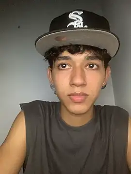 Alex king17 online show from 04-21-26, 10:05